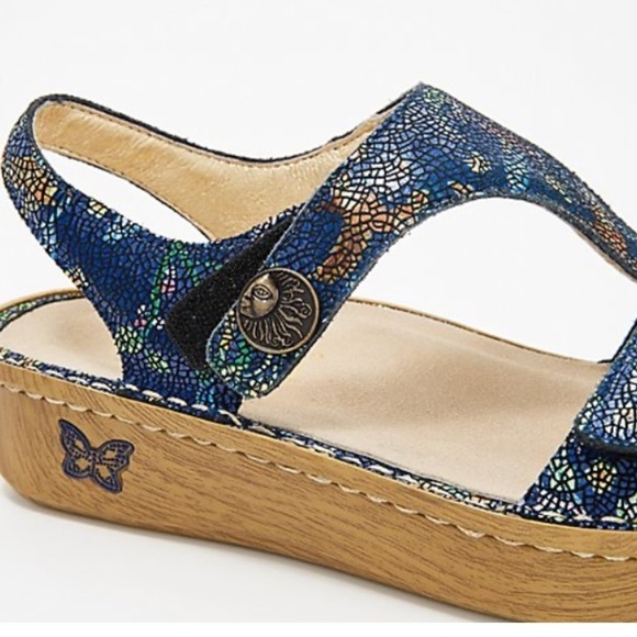 Alegria KEN-158 Kendra Leather T-Strap Sandals - Picture 14 of 16